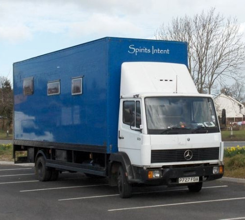 Mercedes 814 camper truck